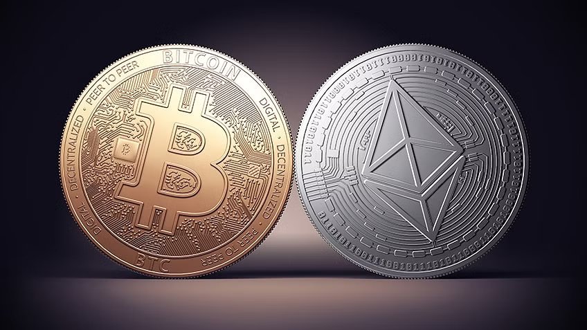 Ethereum vs Bitcoin: Titans of the Crypto Revolution