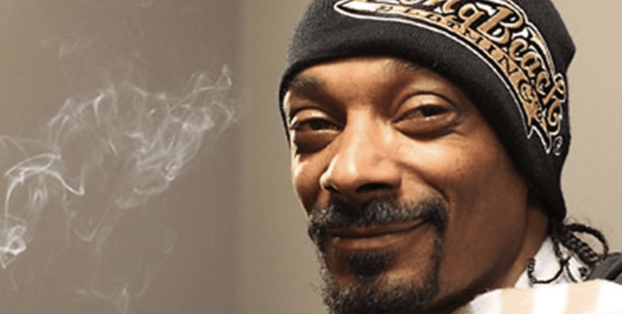 crypto news snoop dogg for decentral publishing